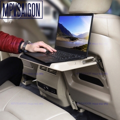 Bàn làm việc tiện lợi tích hợp sau lưng ghế ô tô