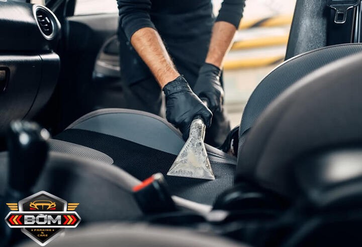 Khoang nội thất xe ô tô sạch sẽ sau khi được bảo dưỡng nội thất xe ô tô
