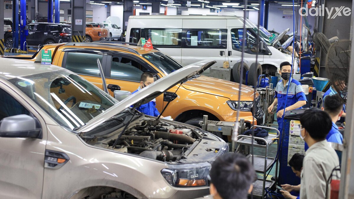 Cân nhắc chi phí bảo hành cho xe ô tô lướt