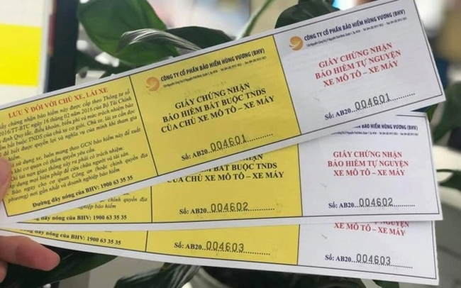 Bảng phí bảo hiểm trách nhiệm dân sự bắt buộc xe ô tô xe máy năm 2024