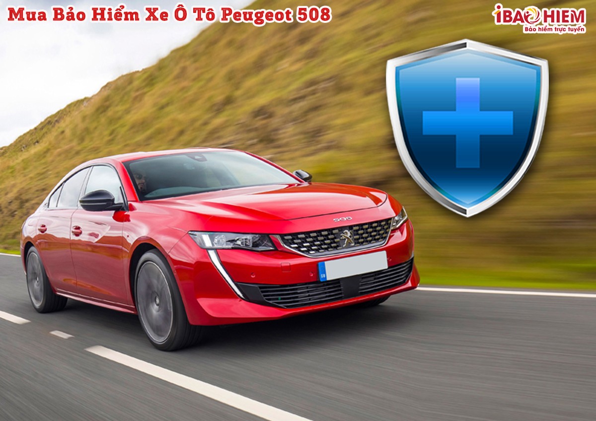 Ảnh xe ô tô Peugeot 508 màu trắng từ góc ¾ phía trước, cho thấy thiết kế sang trọng đèn LED sắc nét
