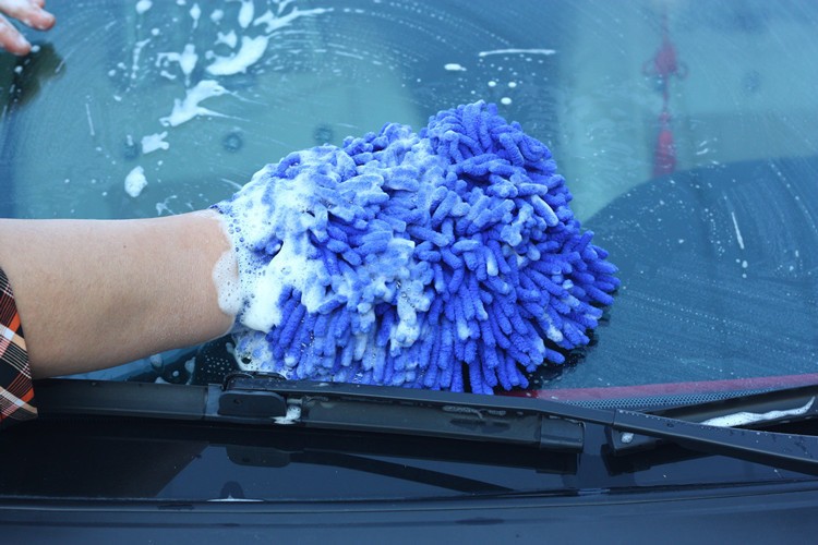 Bao tay rửa xe ô tô xe máy, găng tay rửa xe chuyên dụng sợi microfiber mềm mịn