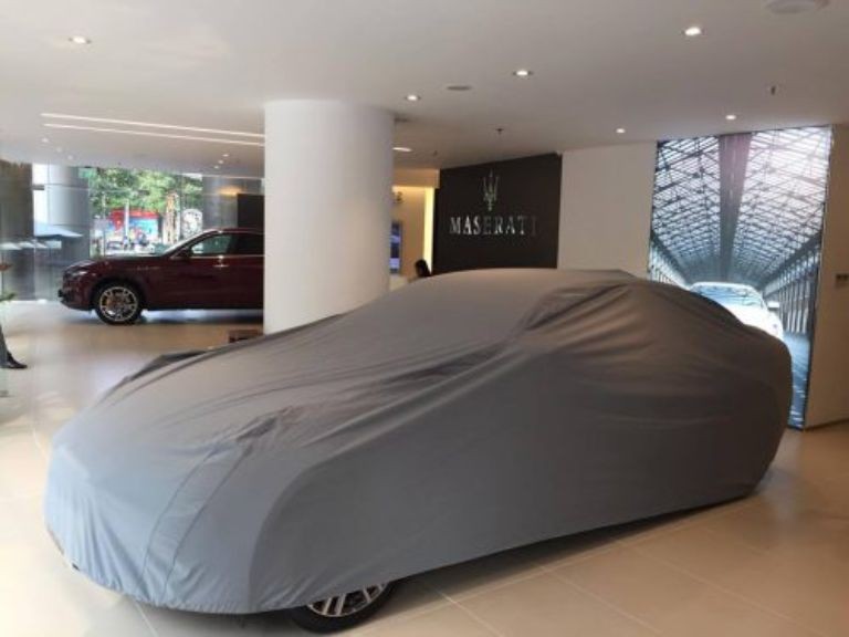 Vải dù che xe ô tô 5 chỗ Sedan và Hatchback bền đẹp