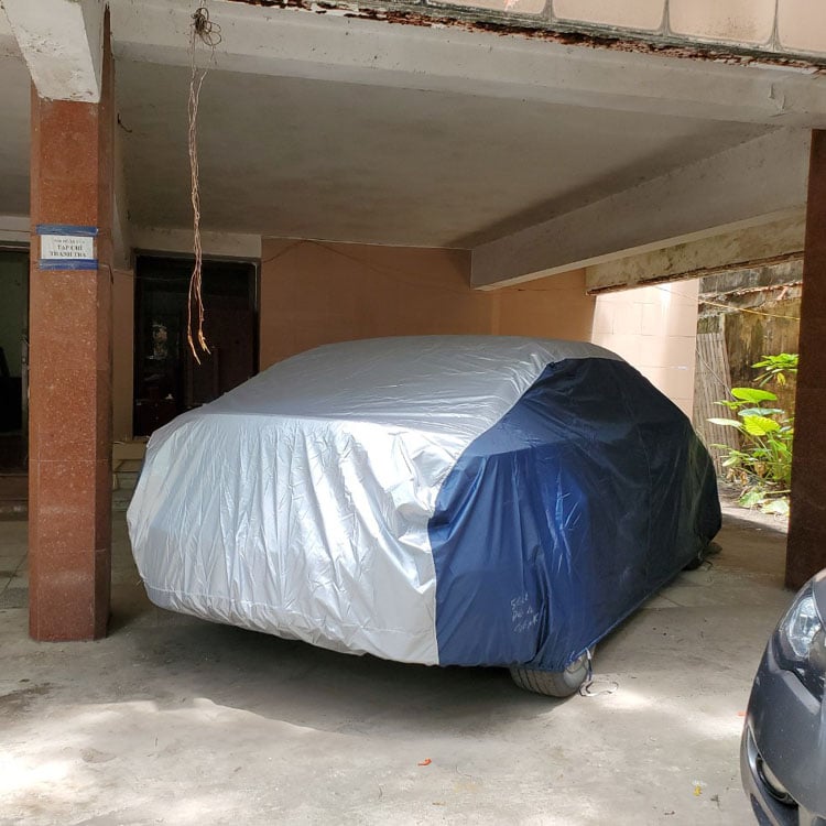 Kích thước bạt phủ xe ô tô 5 chỗ phù hợp