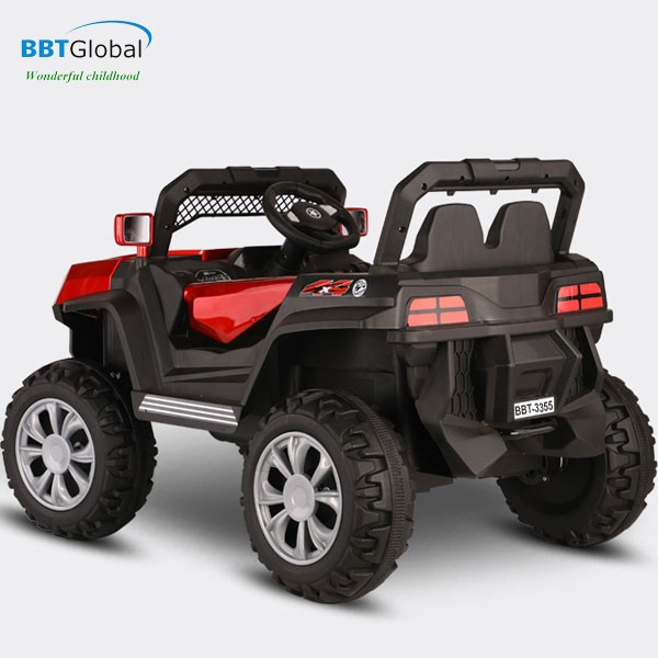 Khoang lái với ghế đôi trên xe ô tô điện địa hình BBT-3355 cho bé