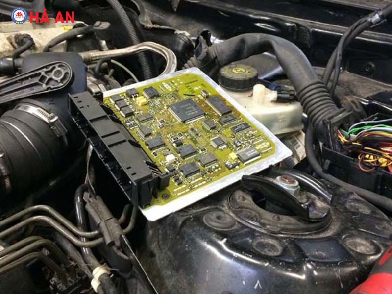 Bộ điều khiển điện tử ECU gặp sự cố ảnh hưởng đến hoạt động của xe