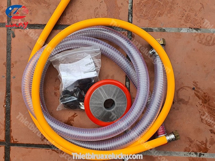 Phụ kiện đi kèm đầu bơm rửa xe ô tô HL100 hỗ trợ vệ sinh xe