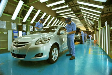 Doanh số thấp khiến các hãng xe phải áp dụng nhiều chương trình khuyến mại