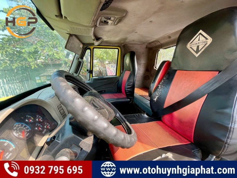 Toàn cảnh cabin xe ô tô cũ đời 2014 International