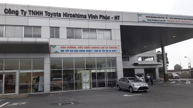 Đại lý Toyota hỗ trợ khách hàng trả góp