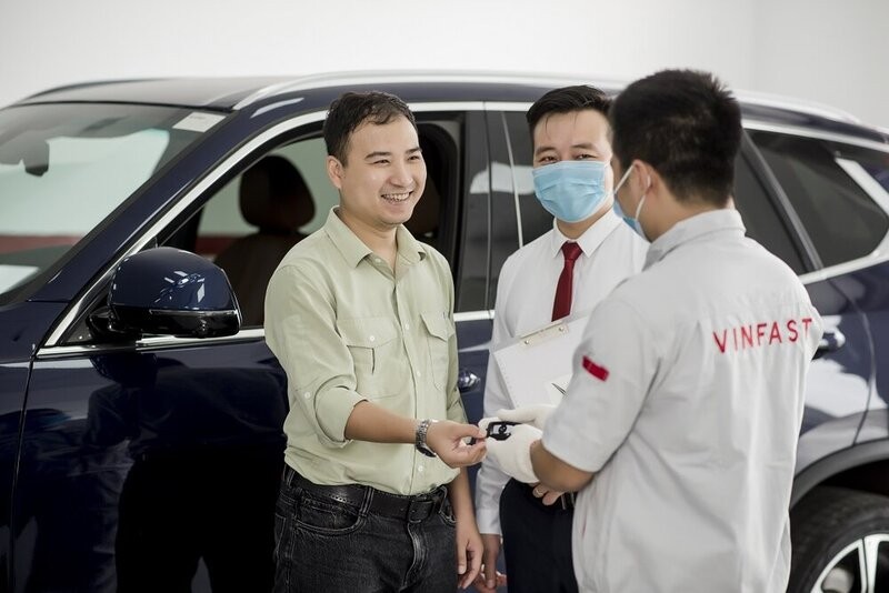 Xử lý sự cố nắp capo xe ô tô bị kẹt