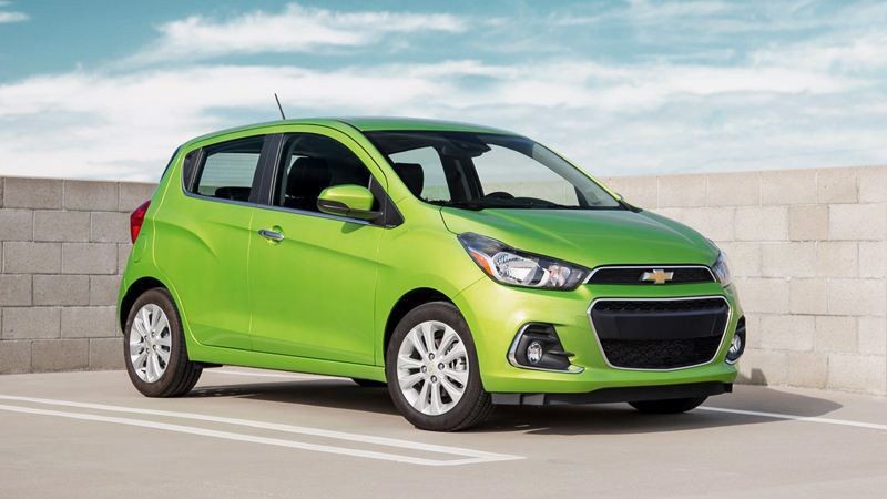 Chi tiết ngoại thất xe Chevrolet Spark Duo, một mẫu xe ô tô 2 mini phổ biến