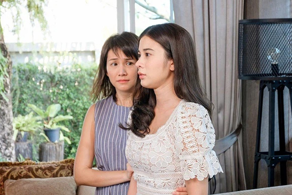 Hình ảnh minh họa cuộc trò chuyện căng thẳng về tài chính gia đình và nhà em xe ô tô