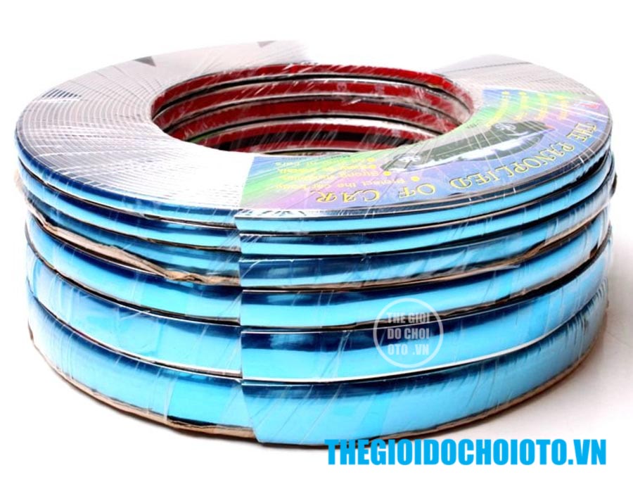 Cuộn nẹp dán viền xe ô tô và dụng cụ thi công