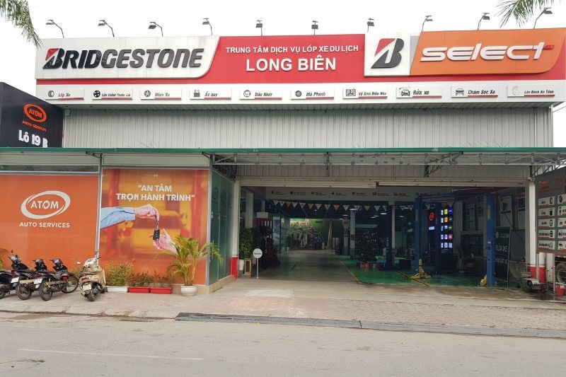 Trung tâm dịch vụ ô tô Atom Auto Services Long Biên
