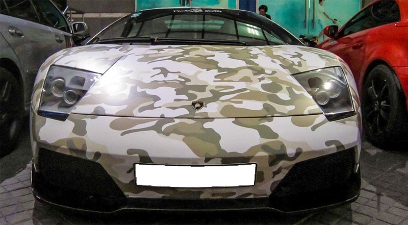 Xe ô tô với họa tiết rằn ri (camo), mẫu dán decal họa tiết đẹp