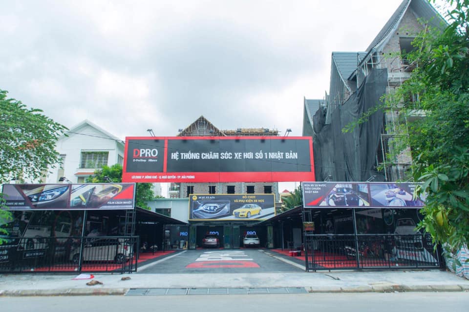 Dán decal và chăm sóc xe ô tô tại DPRO Việt Nam