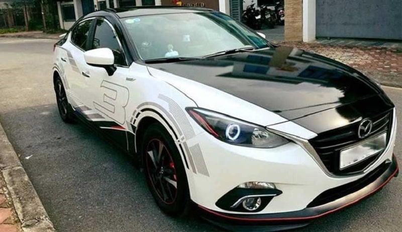 Cuộn decal dán xe ô tô, các loại decal ảnh hưởng đến giá dán decal xe ô tô