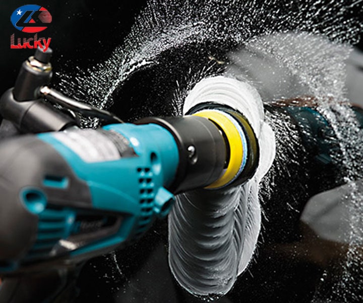 Đánh bóng kính xe ô tô: Hướng dẫn chi tiết