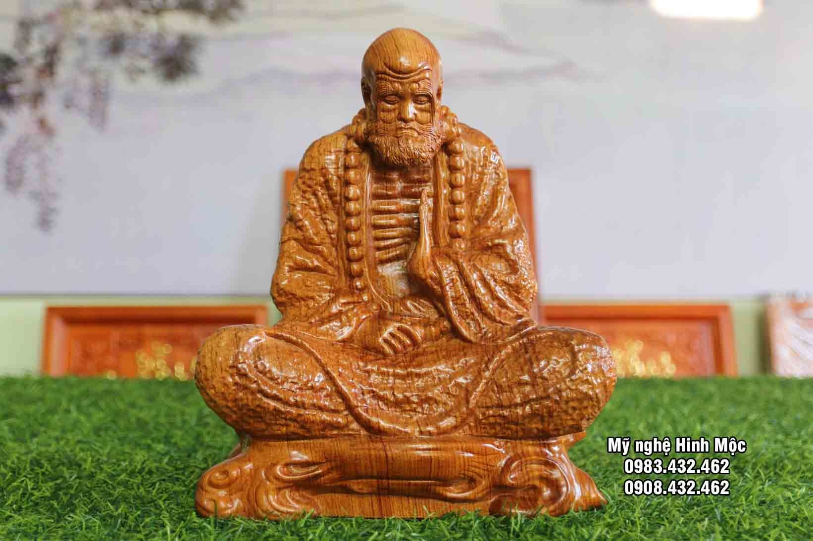dat-ma-ngoi-thien-go-huong-1 Tượng gỗ Đạt Ma thiền cỡ nhỏ để xe ô tô