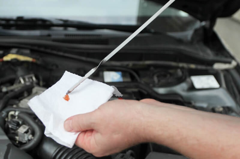 các dấu hiệu xe cần thay nhớt gấp