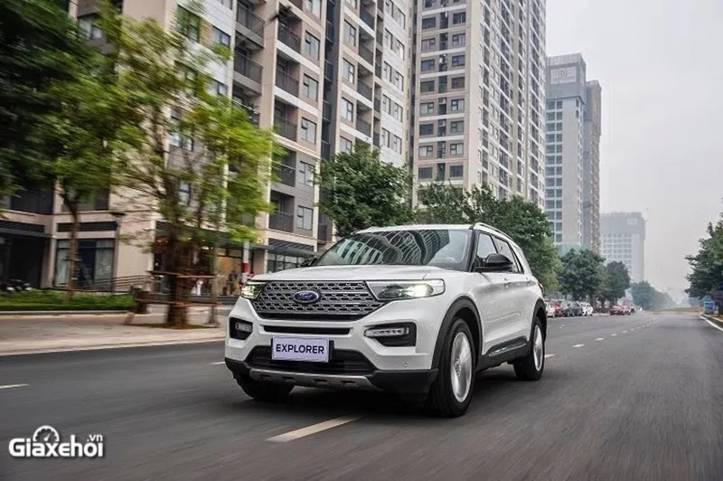 Đầu xe Ford Explorer 2022 Limited