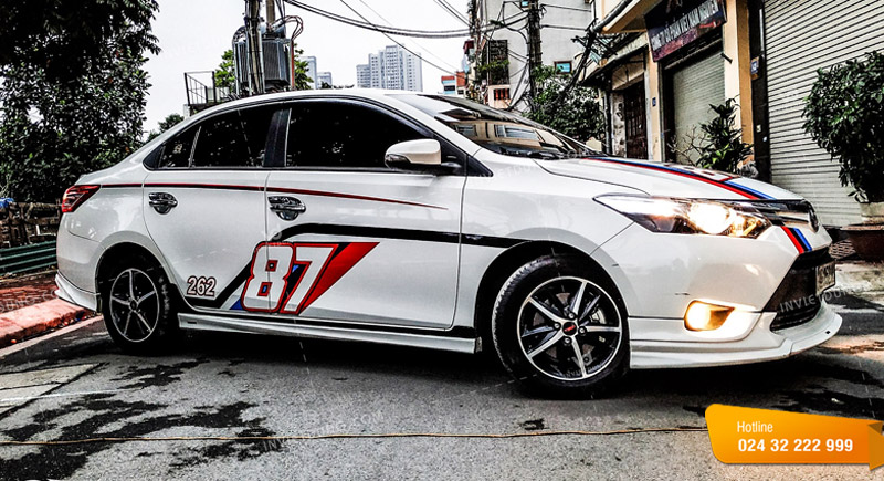 Dán decal sườn xe ô tô tại Hà Nội
