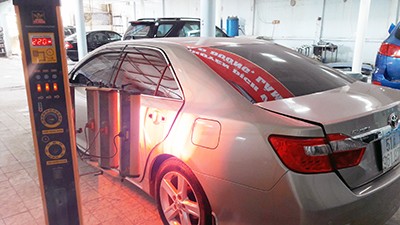 Đèn hồng ngoại sấy khô sơn xe ô tô