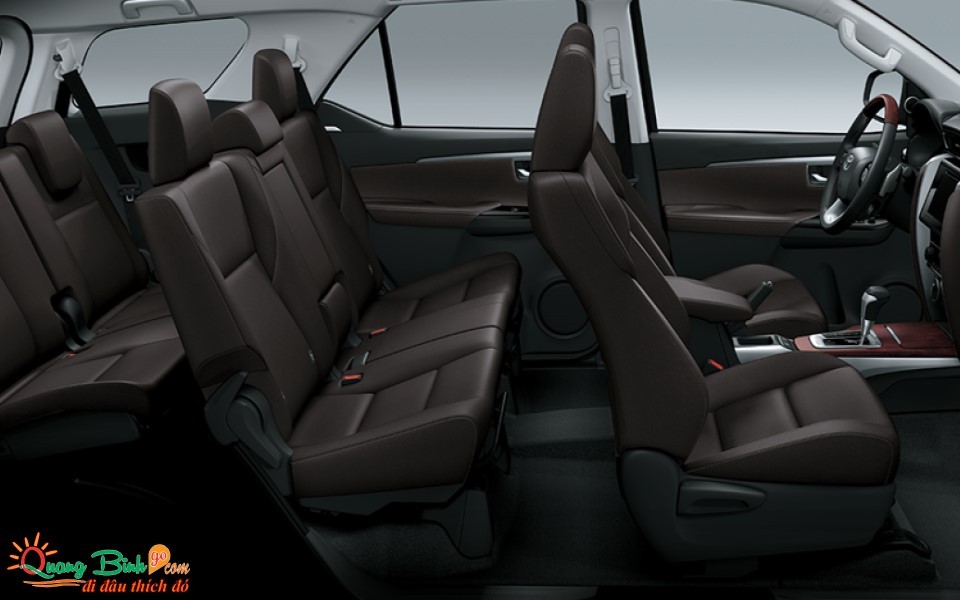 Dịch vụ cho thuê xe 7 chổ Quảng Bình car rentals giá tốt