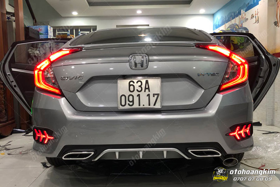 Xe ô tô Honda Civic 2.0 và tiềm năng độ pô