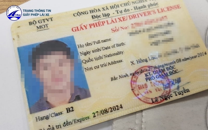 Bằng lái xe ô tô cần được đổi mới khi hết hạn