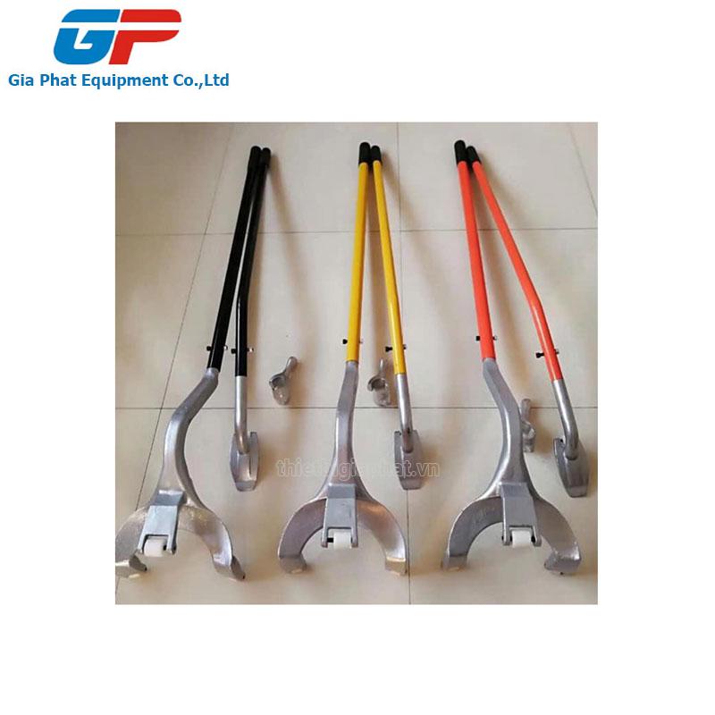Dụng cụ tháo bánh xe ô tô chuyên nghiệp