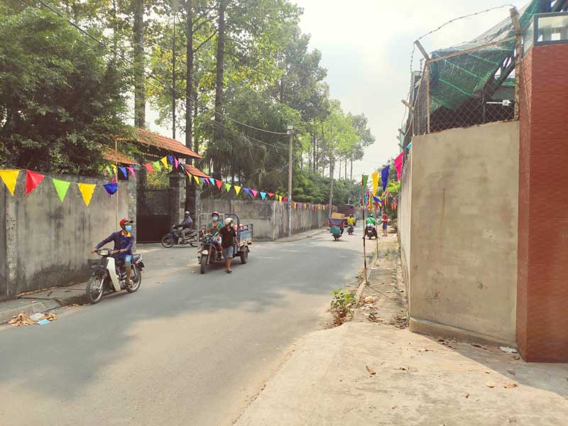 duong vao bai giu xe