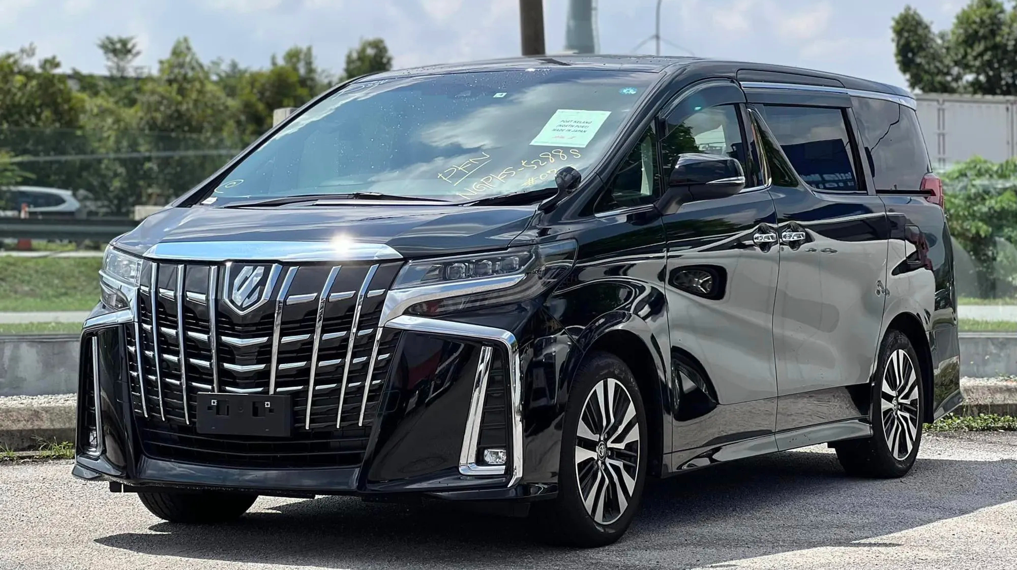 Xe ô tô nhập khẩu Nhật Bản chất lượng vượt trội