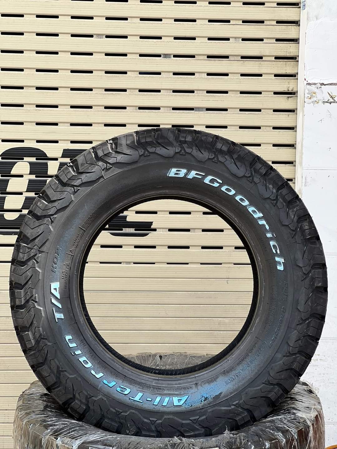 Lốp xe ô tô BFGoodrich chuyên dụng cho xe địa hình tại Cần Thơ
