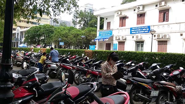 Top 5 Bãi Giữ Xe Ô Tô Gần Bệnh Viện 115: An Toàn, Tiện Lợi & Giá Tốt