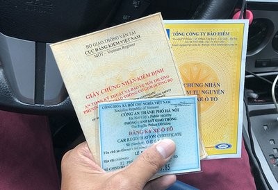 Giấy tờ cần thiết khi làm thủ tục rút hồ sơ gốc xe ô tô tại tphcm