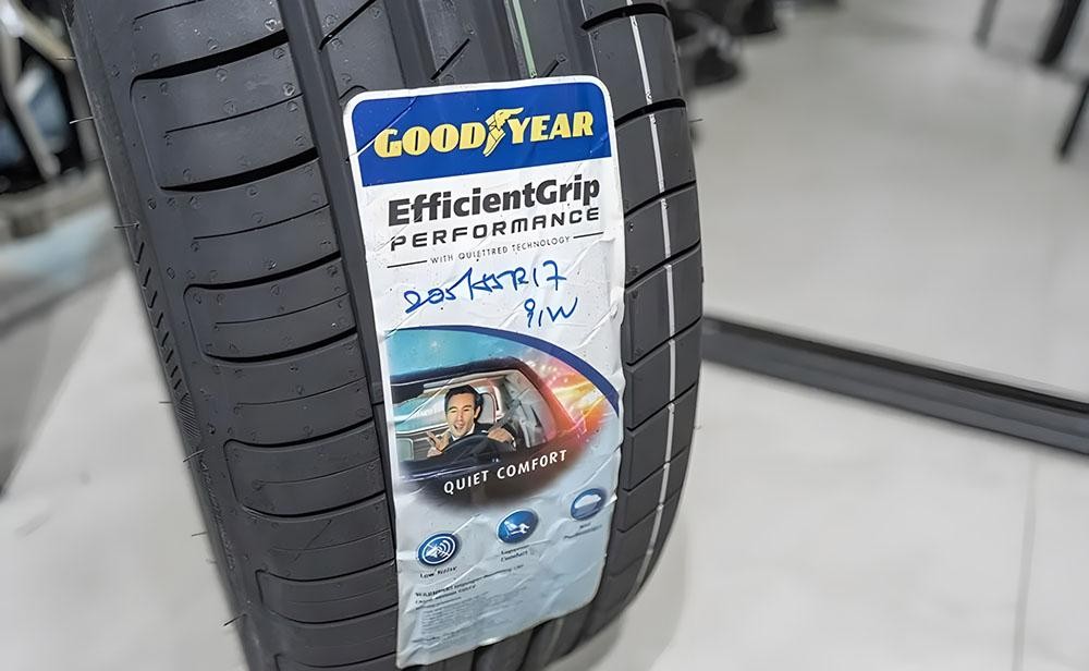 Goodyear Eagle EfficientGrip - Lốp xe ô tô êm ái giảm độ ồn với công nghệ Quiet Tred