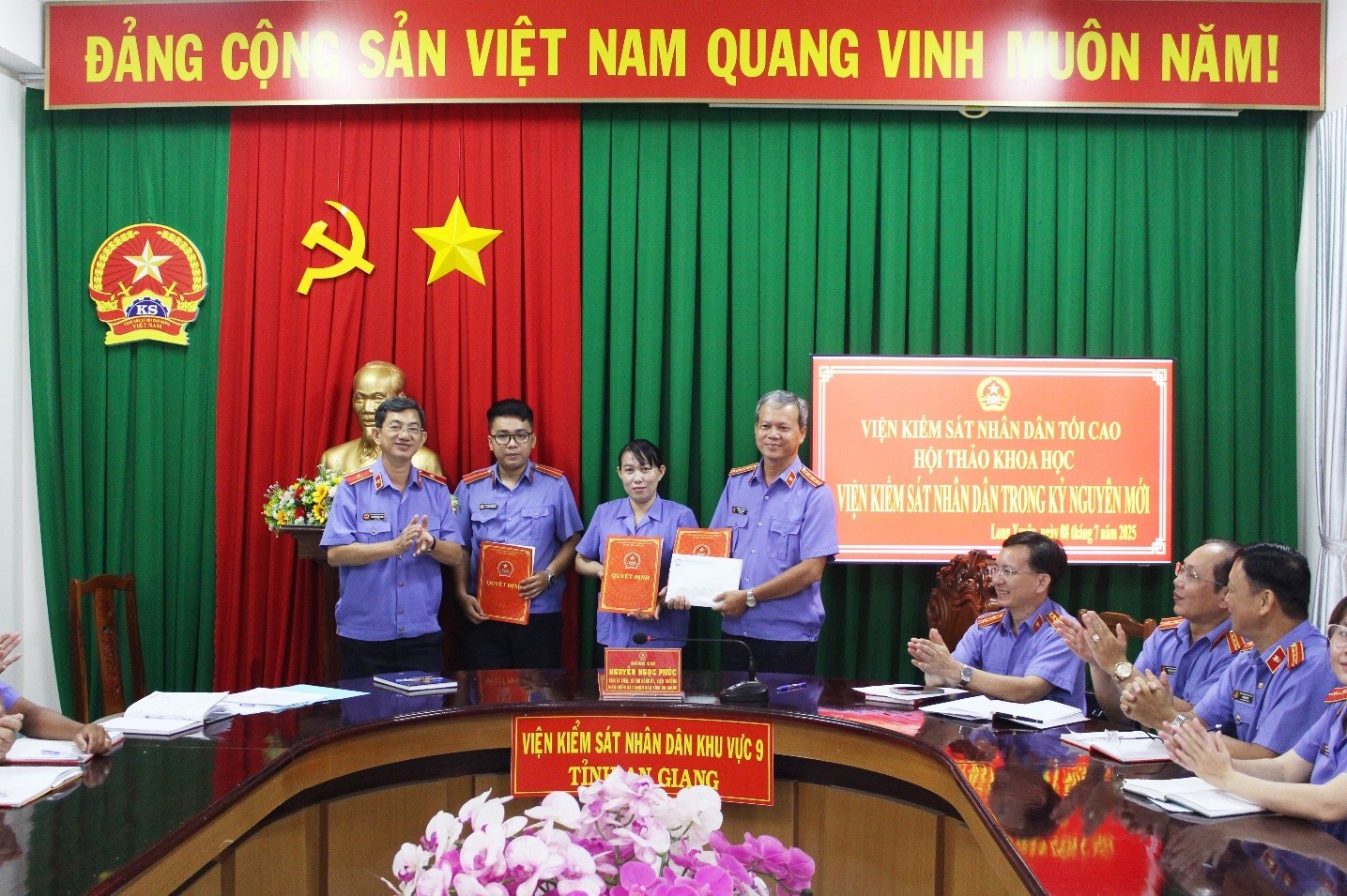 Quyết định Điều động Xe Ô tô Chuyên Dùng và Ý nghĩa