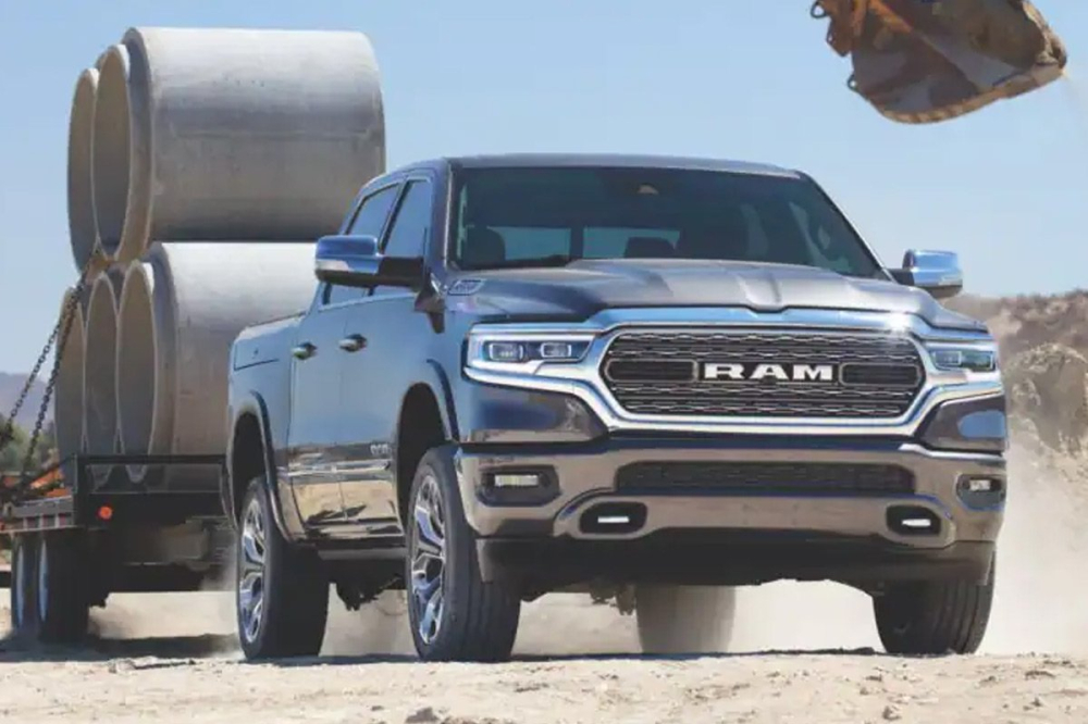 Xe bán tải hiệu năng cao RAM 1500 LARAMIE CREW CAB 4x4