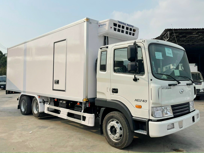 Hyundai HD240