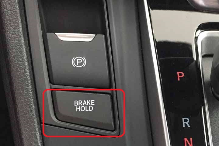 Nút kích hoạt hệ thống giữ phanh tự động Auto Hold