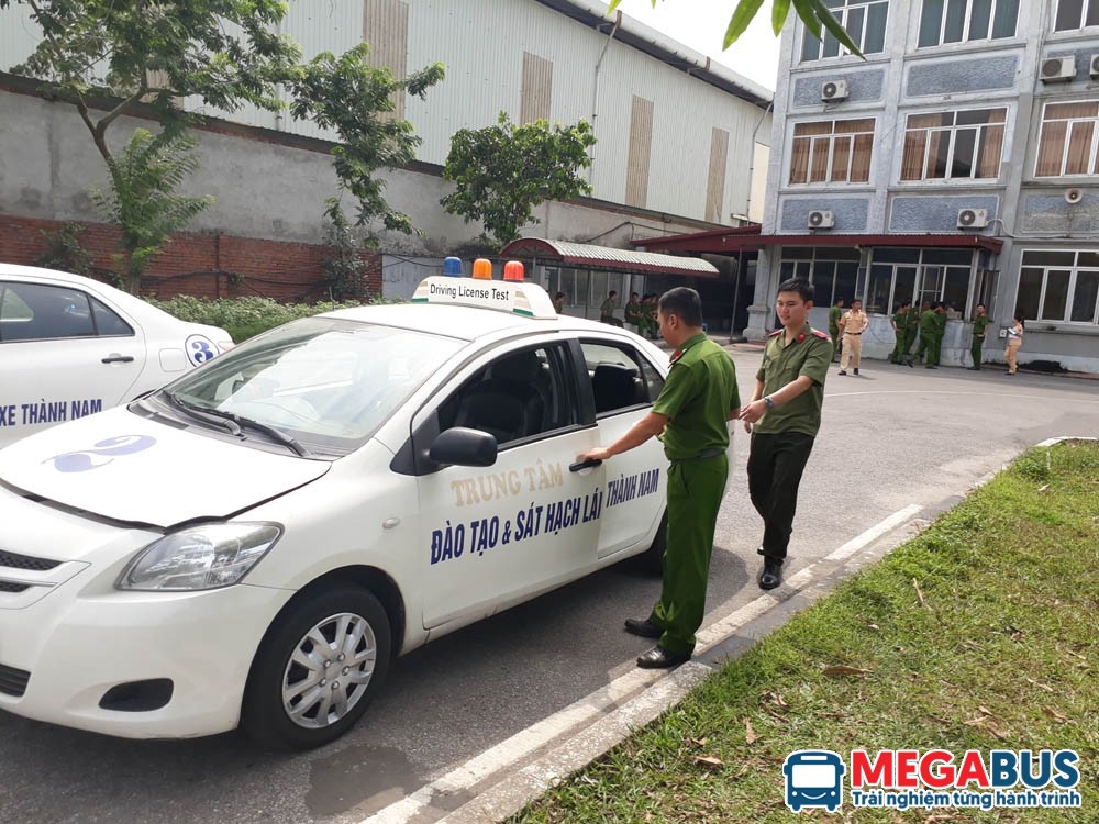 Học Lái Xe Ô Tô Ở Ninh Bình: Cẩm Nang Chi Tiết & Địa Chỉ Uy Tín