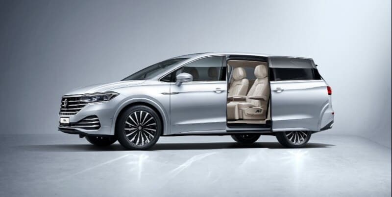 Thiết kế thanh lịch của Volkswagen Viloran MPV 7 chỗ