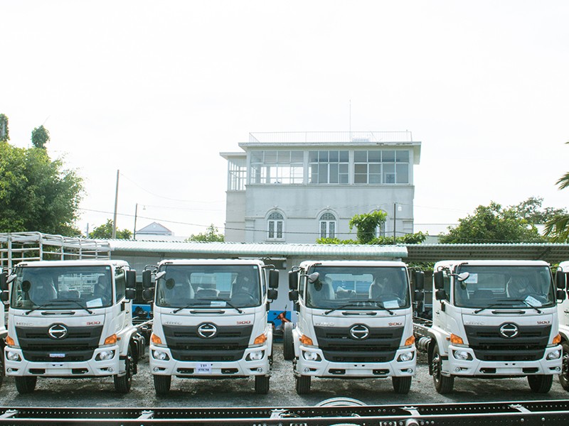 Dòng xe tải Hino Series 500, đại diện cho phân khúc trung trong bảng giá xe ô tô tải Hino.