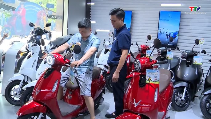 Biến động thị trường xe ô tô xe máy