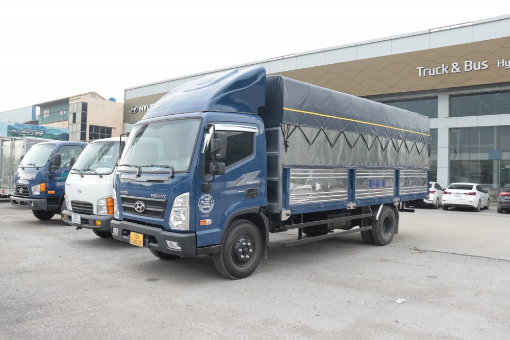 Xe tải trung Hyundai EX8 7 tấn