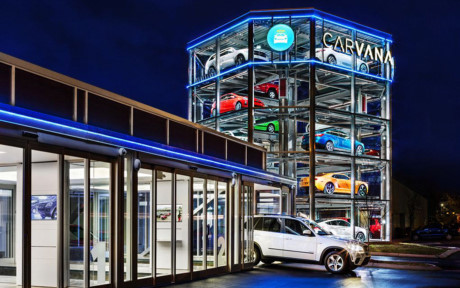Toà nhà kính 5 tầng của máy bán xe ô tô khổng lồ Carvana