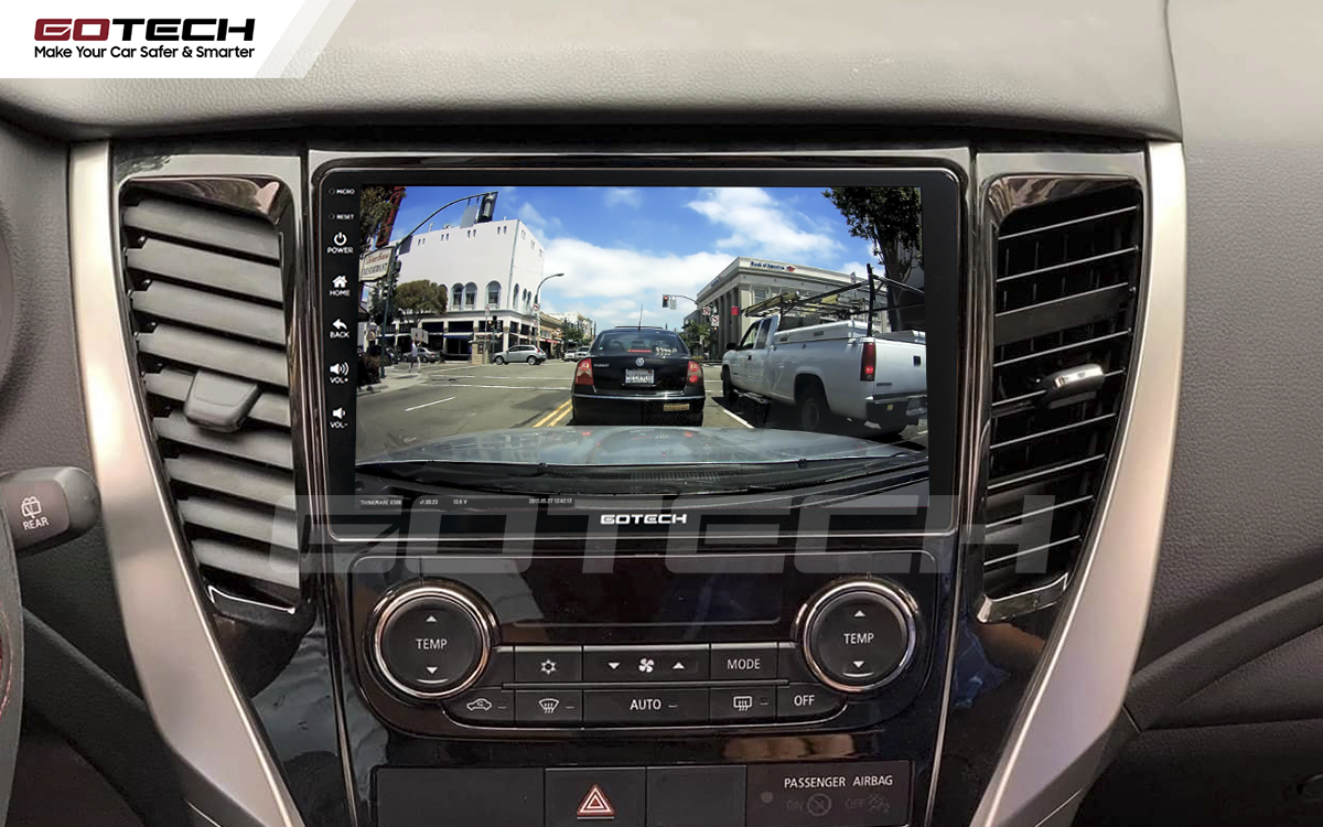 Kết nối camera hành trình trên màn hình ô tô Pajero Sport
