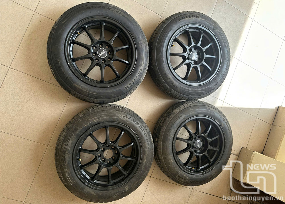 Tang vật thu hồi: 4 bánh xe ô tô VinFast bị trộm tại Thái Nguyên